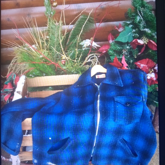 Vintage Box of CHRISTMAS LIGHTS 🎄 - Picture 8 of 16